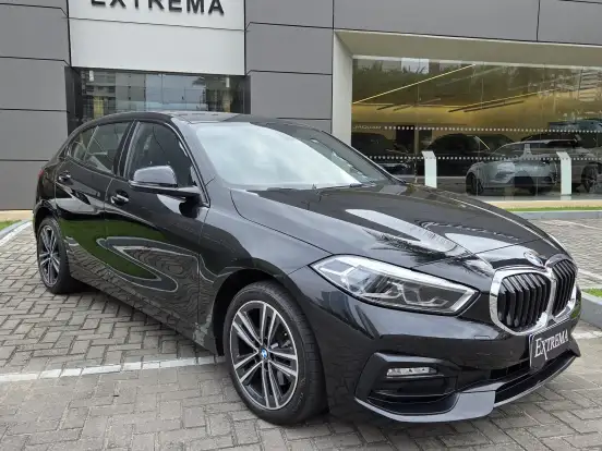 BMW-118i-1.5 12V GASOLINA SPORT GP STEPTRONIC BMW-118i-2022