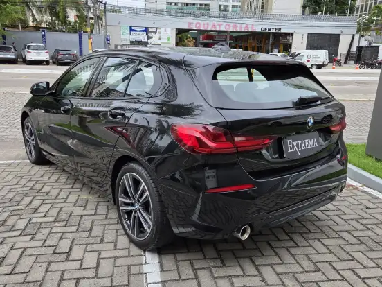 BMW-118i-1.5 12V GASOLINA SPORT GP STEPTRONIC BMW-118i-2022