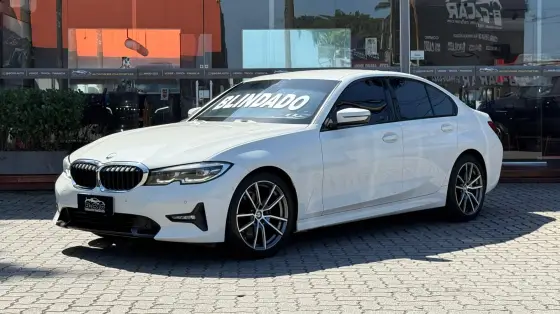 BMW 320i 2.0 16V TURBO GASOLINA SPORT GP AUTOMÁTICO BMW 320i 2.0 16V TURBO GASOLINA SPORT GP AUTOMÁTICO