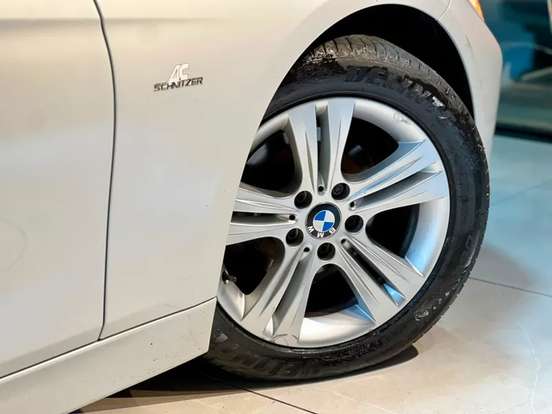 BMW-320i-2.0 16V TURBO GASOLINA 4P AUTOMÁTICO BMW-320i-2013