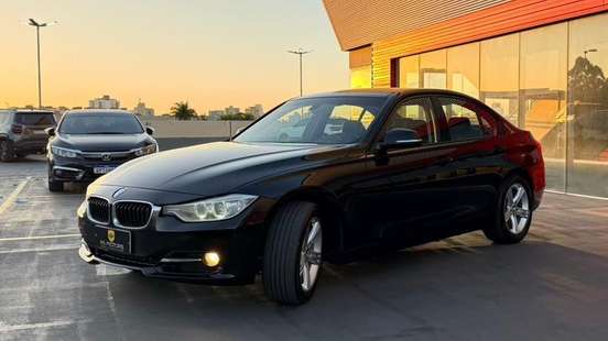 BMW-320i-2015