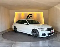BMW 330e 2.0 16V TURBO HÍBRIDO M SPORT AUTOMÁTICO BMW 330e 2.0 16V TURBO HÍBRIDO M SPORT AUTOMÁTICO