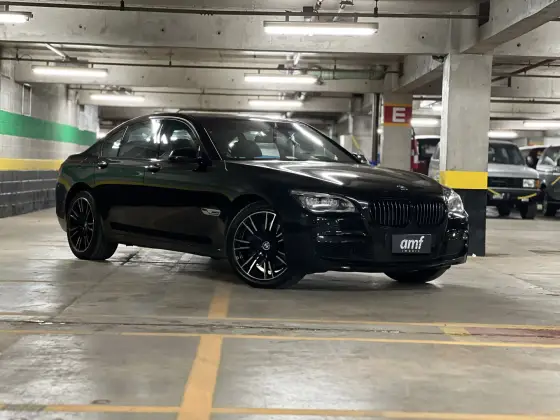 BMW 750i 4.4 M SPORT SEDAN V8 32V GASOLINA 4P AUTOMÁTICO