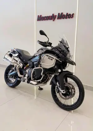 BMW F 900 GS ADVENTURE BMW F 900 GS ADVENTURE
