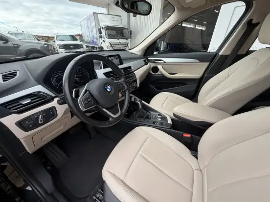BMW-X1-2.0 16V TURBO ACTIVEFLEX SDRIVE20I 4P AUTOMÁTICO BMW-X1-2019