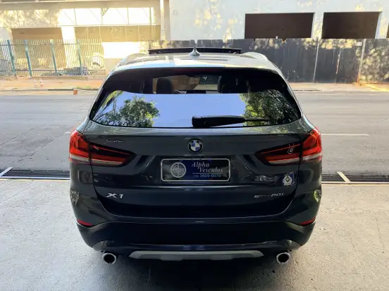 BMW-X1-2020