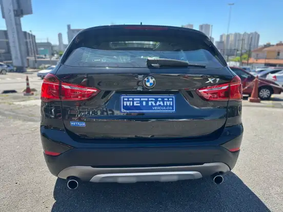 BMW-X1-2016
