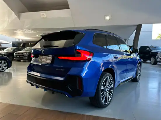 BMW-X1-2023