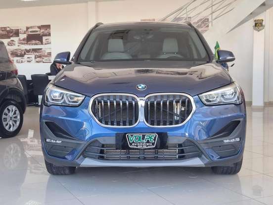 BMW-X1-2021