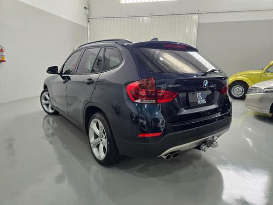 BMW-X1-2.0 16V TURBO ACTIVEFLEX SDRIVE20I 4P AUTOMÁTICO BMW-X1-2015