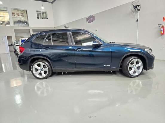 BMW-X1-2015