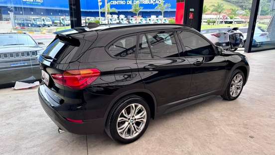 BMW-X1-2.0 16V TURBO ACTIVEFLEX SDRIVE20I X-LINE 4P AUTOMÁTICO BMW-X1-2018