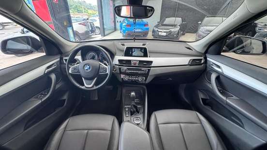 BMW-X1-2.0 16V TURBO ACTIVEFLEX SDRIVE20I X-LINE 4P AUTOMÁTICO BMW-X1-2018