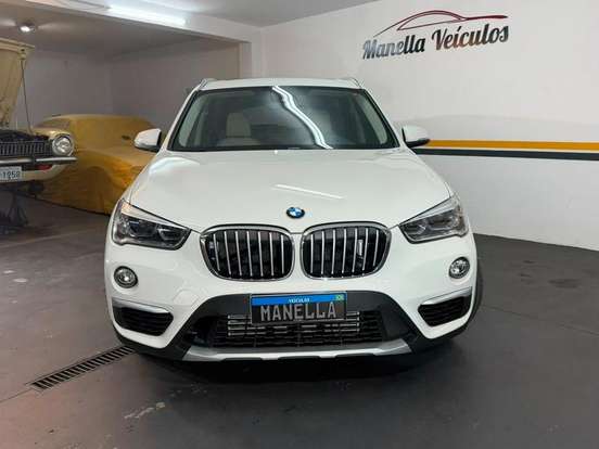 BMW-X1-2.0 16V TURBO ACTIVEFLEX SDRIVE20I X-LINE 4P AUTOMÁTICO BMW-X1-2017