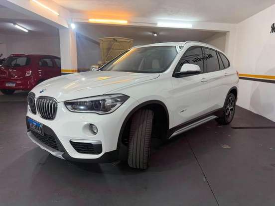 BMW-X1-2.0 16V TURBO ACTIVEFLEX SDRIVE20I X-LINE 4P AUTOMÁTICO BMW-X1-2017