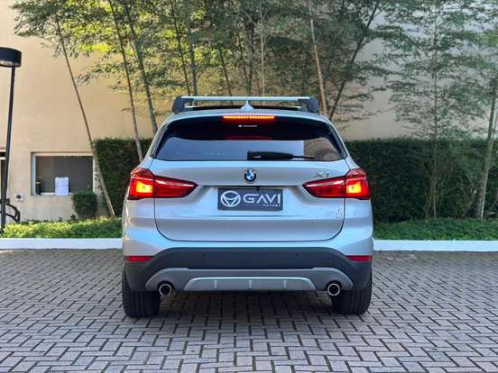 BMW-X1-2.0 16V TURBO ACTIVEFLEX XDRIVE25I SPORT 4P AUTOMÁTICO BMW-X1-2016