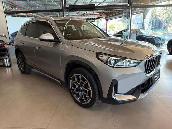 BMW-X1-2022