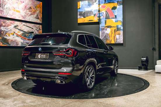 BMW-X3-2022