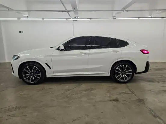 BMW-X4-2.0 16V GASOLINA XDRIVE30I M SPORT STEPTRONIC BMW-X4-2023