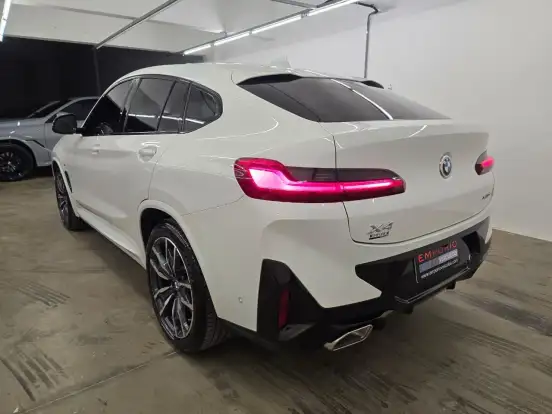 BMW-X4-2.0 16V GASOLINA XDRIVE30I M SPORT STEPTRONIC BMW-X4-2023