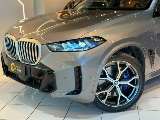 BMW-X5-2023