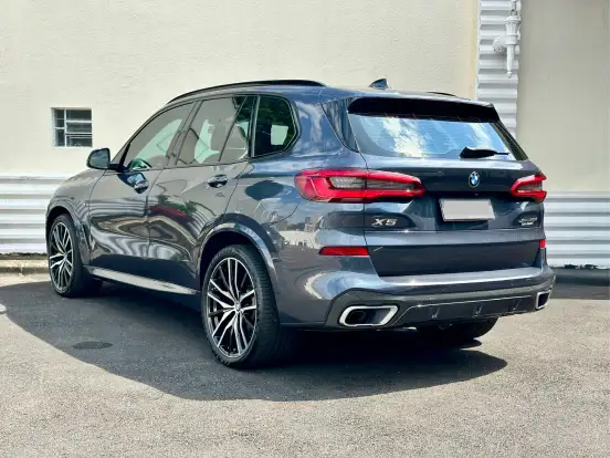 BMW-X5-2019