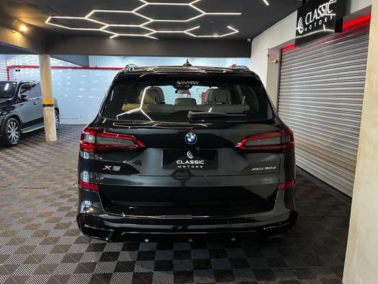 BMW-X5-2019