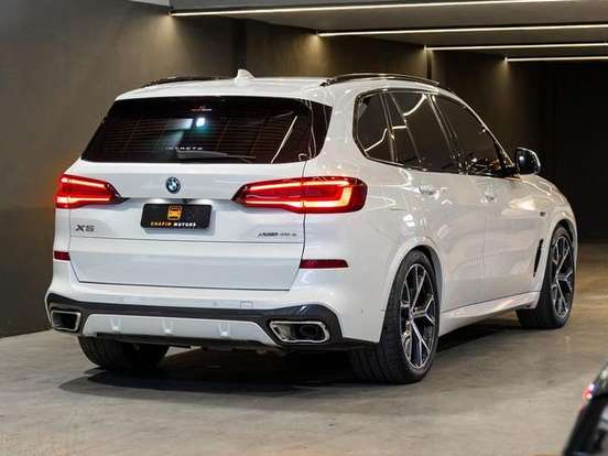 BMW-X5-3.0 I6 TURBO HÍBRIDO XDRIVE45E M SPORT AUTOMÁTICO BMW-X5-2022