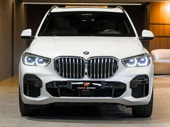 BMW-X5-3.0 I6 TURBO HÍBRIDO XDRIVE45E M SPORT AUTOMÁTICO BMW-X5-2022