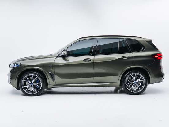 BMW-X5-2024