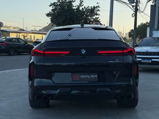 BMW-X6-4.4 V8 BITURBO GASOLINA M COMPETITION AUTOMÁTICO BMW-X6-2023
