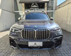 BMW X7 4.4 V8 GASOLINA M50i STEPTRONIC BMW X7 4.4 V8 GASOLINA M50i STEPTRONIC