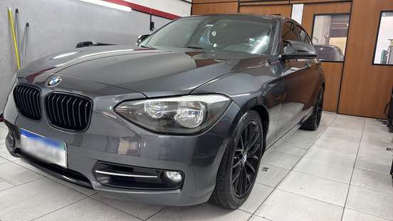 BMW-118i-2013