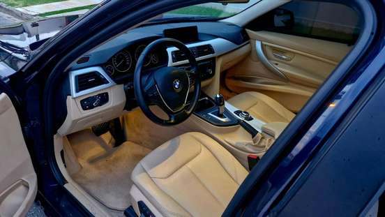 BMW-320i-2013
