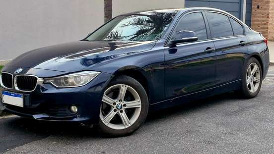 BMW-320i-2013