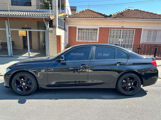 BMW-320i-2.0 16V TURBO GASOLINA 4P AUTOMÁTICO BMW-320i-2013