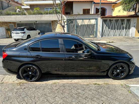 BMW-320i-2.0 16V TURBO GASOLINA 4P AUTOMÁTICO BMW-320i-2013