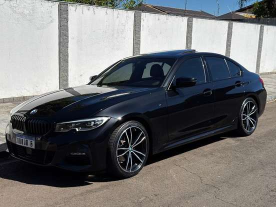BMW-320i-2020