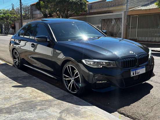 BMW-320i-2.0 16V TURBO GASOLINA M SPORT AUTOMÁTICO BMW-320i-2020