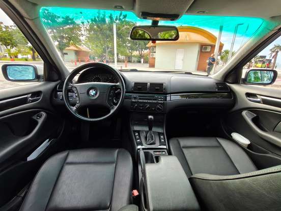 BMW-320i-2.2 24V GASOLINA 4P AUTOMÁTICO BMW-320i-2001