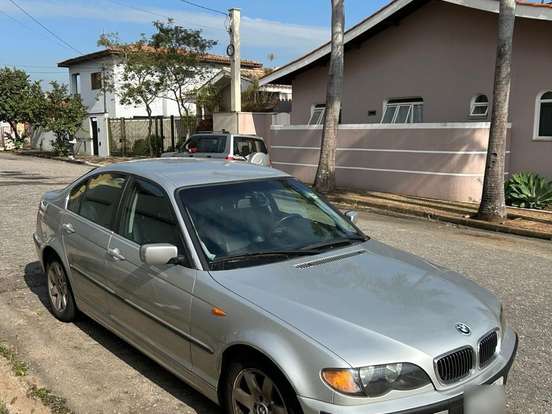 BMW-320i-3.2 24V GASOLINA 4P AUTOMÁTICO BMW-320i-2004