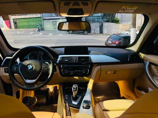 BMW-328i-2.0 SPORT GP 16V ACTIVEFLEX 4P AUTOMÁTICO BMW-328i-2016