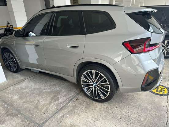 BMW-iX1-ELÉTRICO XDRIVE30 M SPORT BMW-iX1-2023