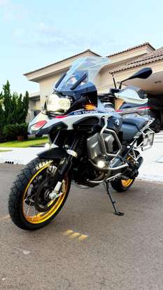 BMW-R 1250 GS ADVENTURE PREMIUM-2024