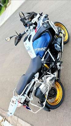 BMW-R 1250 GS ADVENTURE PREMIUM BMW-R 1250 GS ADVENTURE PREMIUM-2024