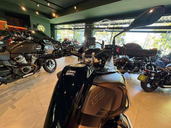 BMW-R 1250 GS ADVENTURE TRIPLE BLACK BMW-R 1250 GS ADVENTURE TRIPLE BLACK-2023