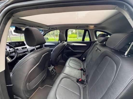 BMW-X1-2022