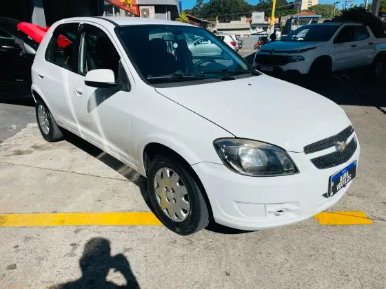 CHEVROLET CELTA 1.0 MPFI LT 8V FLEX 4P MANUAL CHEVROLET CELTA 1.0 MPFI LT 8V FLEX 4P MANUAL