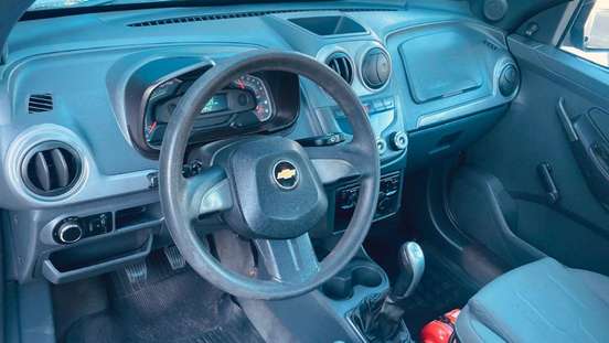 CHEVROLET-MONTANA-2013