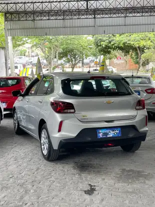 CHEVROLET-ONIX-2020